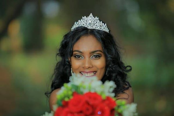 Quels sont les accessoires indispensables pour compléter sa tenue de mariée ?